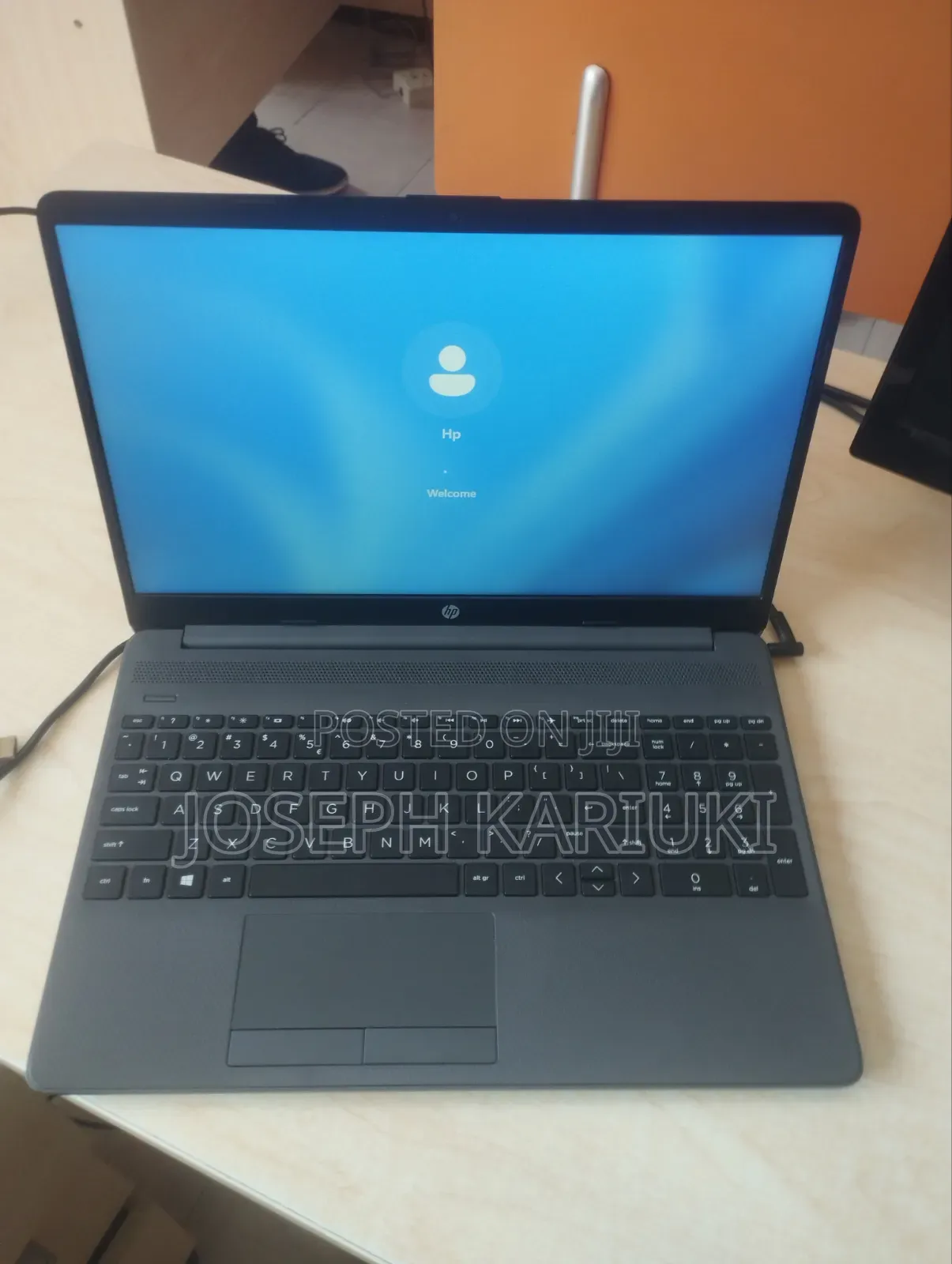 Laptop HP 250 G8 4GB Intel Celeron HDD 1T