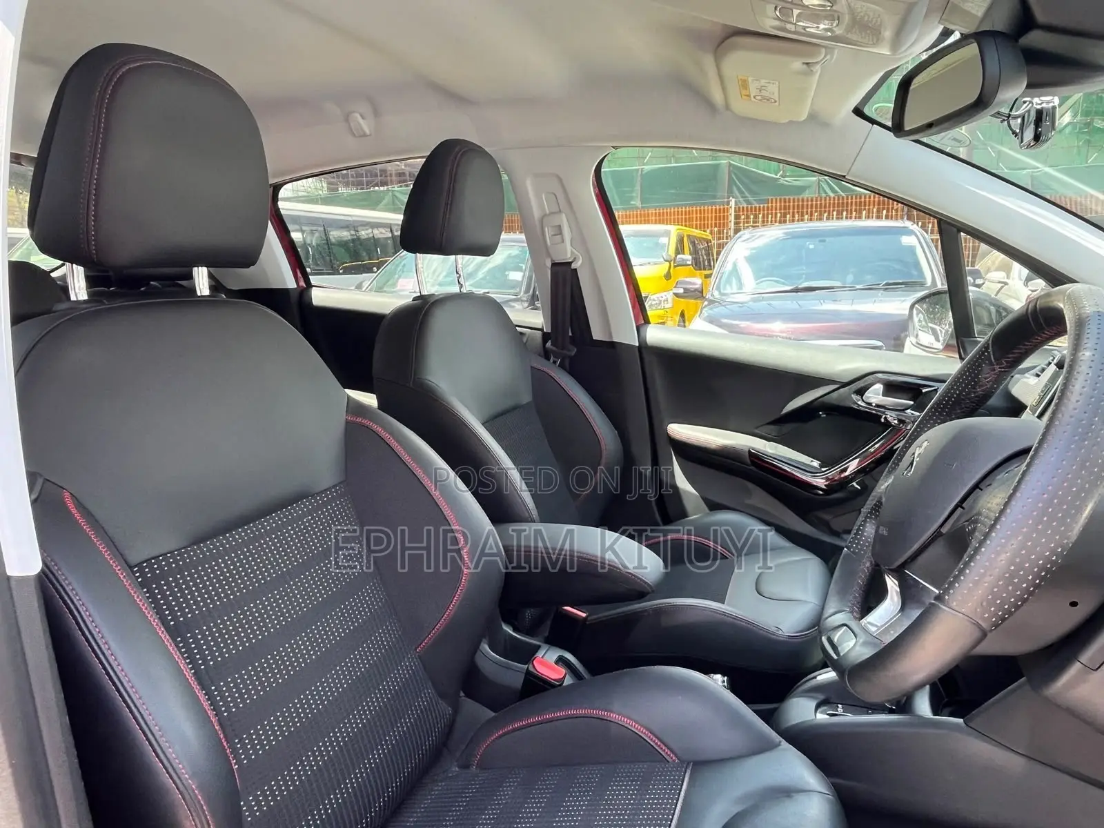 Peugeot 208 2019 Red