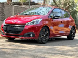Peugeot 208 2019 Red