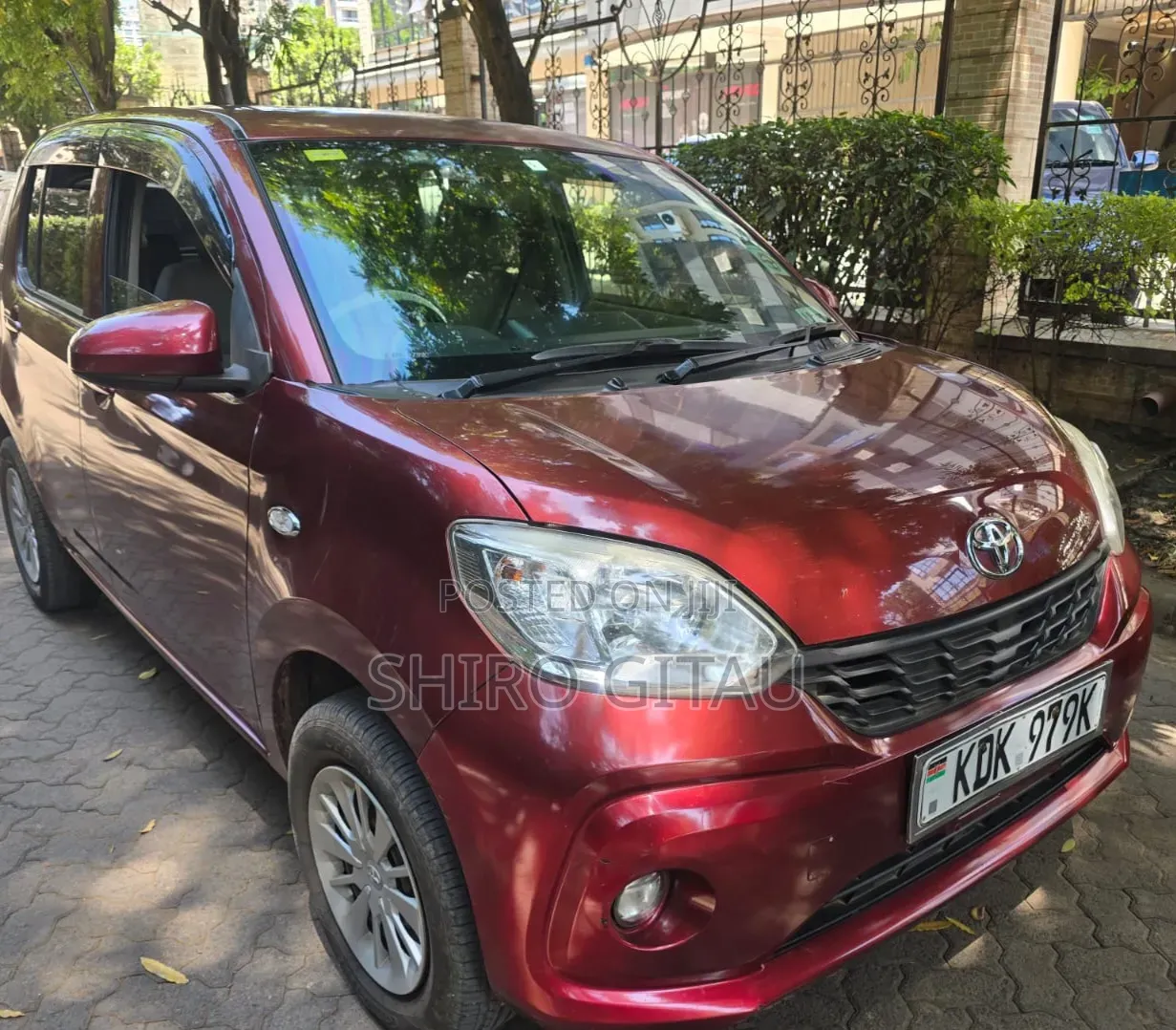Toyota Passo 2016 Burgundy