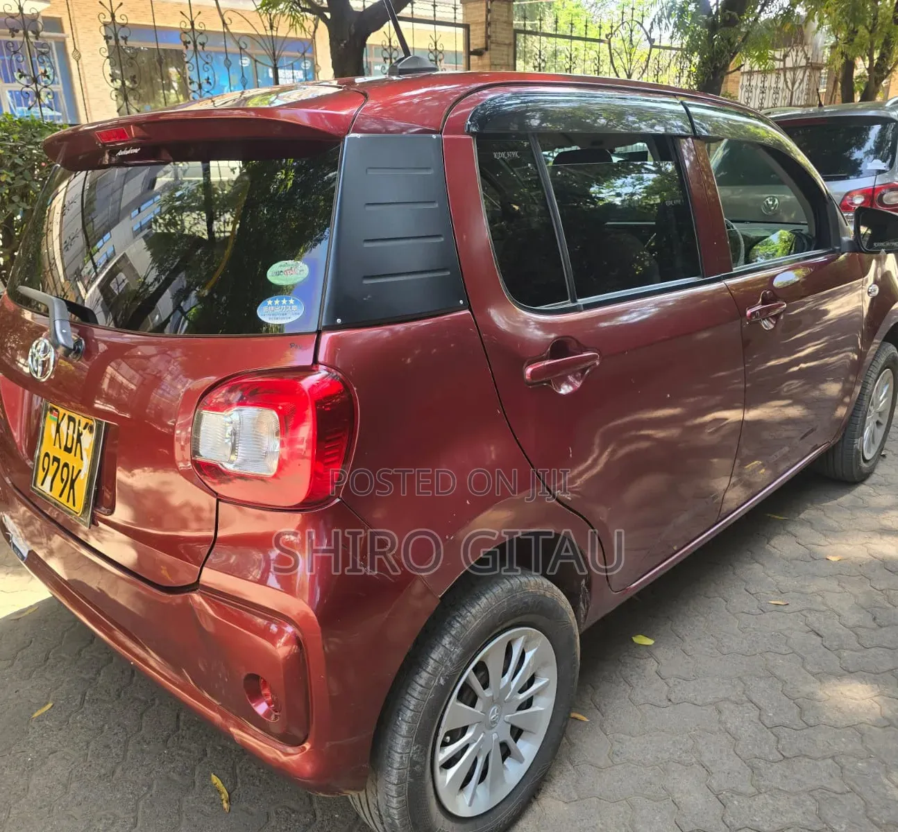 Toyota Passo 2016 Burgundy