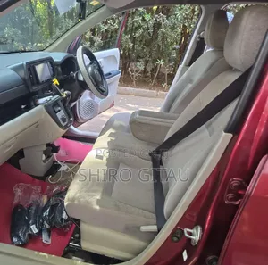 Toyota Passo 2016 Burgundy