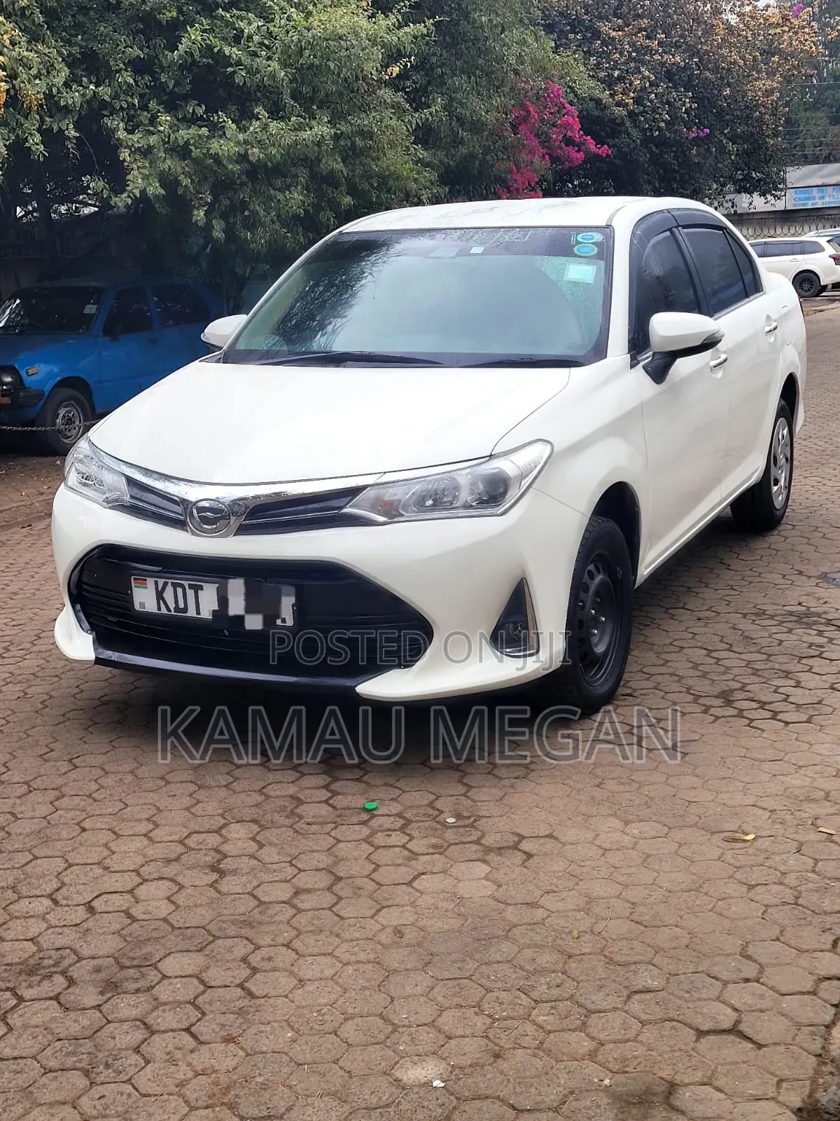 Toyota Axio 2018 Off white