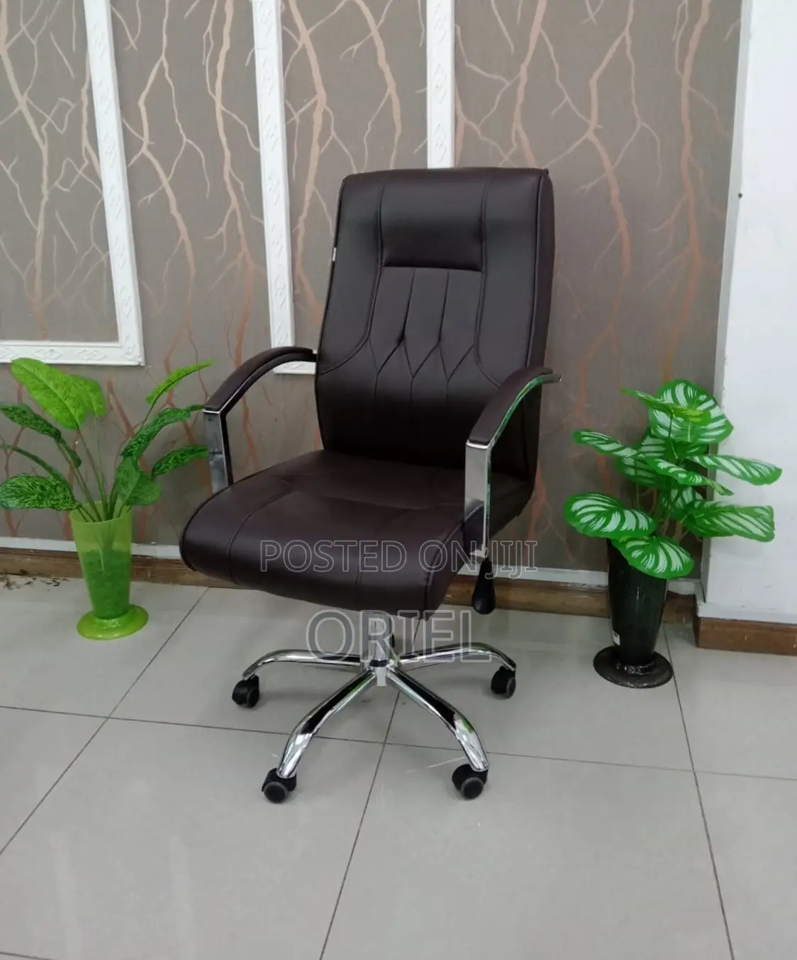 Office Chair : Brown Leather Mid-Back Office Chair