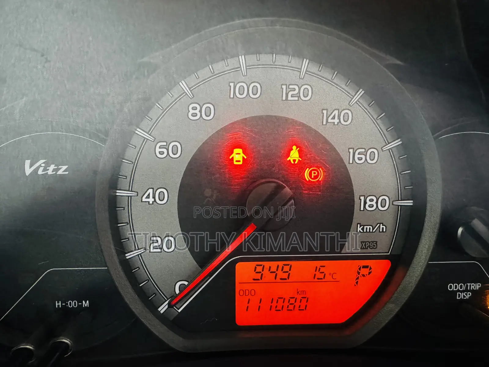 Toyota Vitz 1.3 FWD 5dr 2017 Pearl
