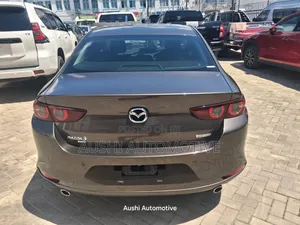 Mazda 3 2019 Brown