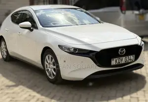 Mazda Axela 2019 White