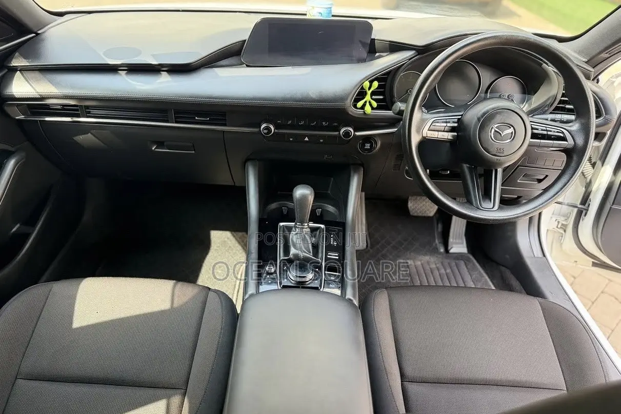 Mazda Axela 2019 White