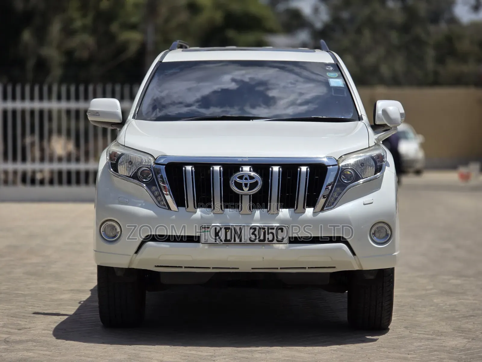 Toyota Land Cruiser Prado 2016 Silver