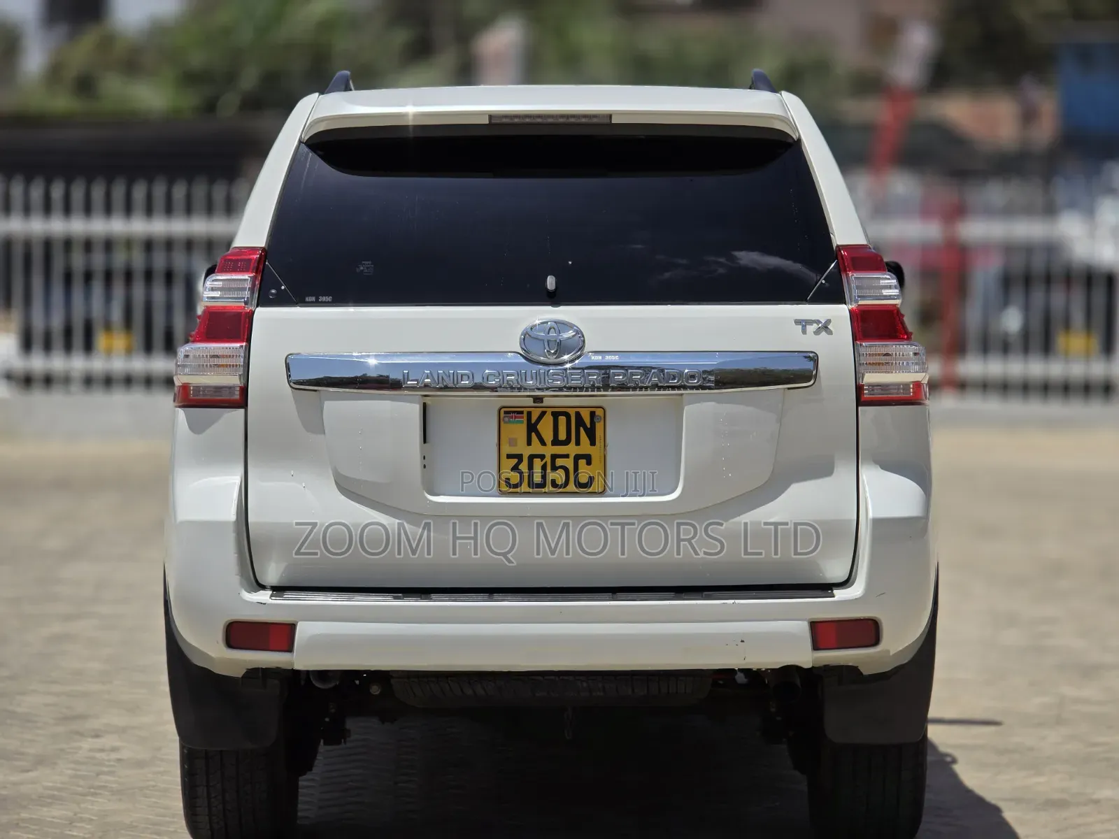 Toyota Land Cruiser Prado 2016 Silver