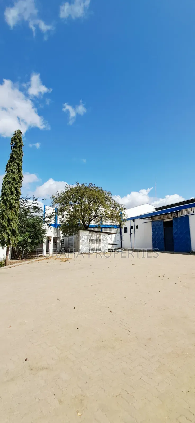For Sale Ware Houses,yard Changamwe