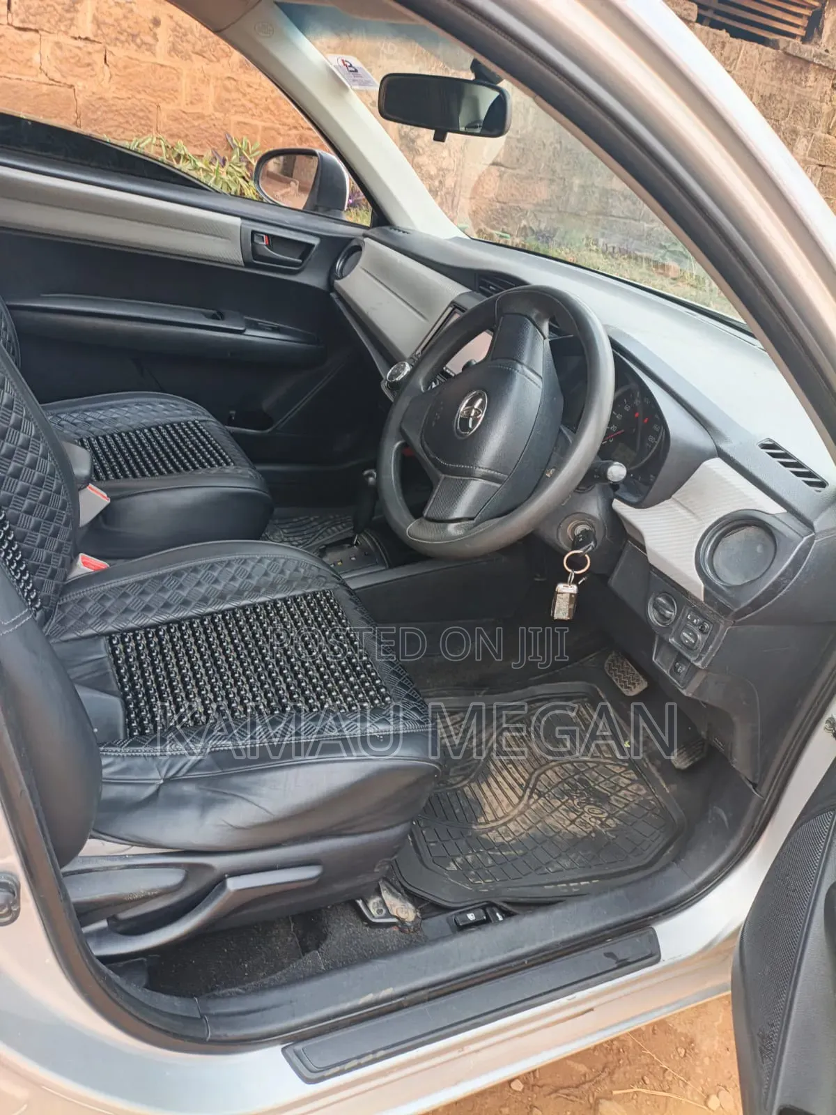 Toyota Axio 2014 Silver