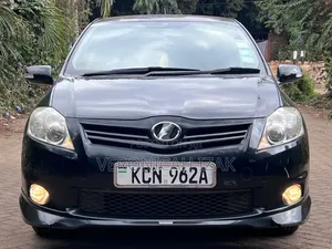 Toyota Auris 2011 Black