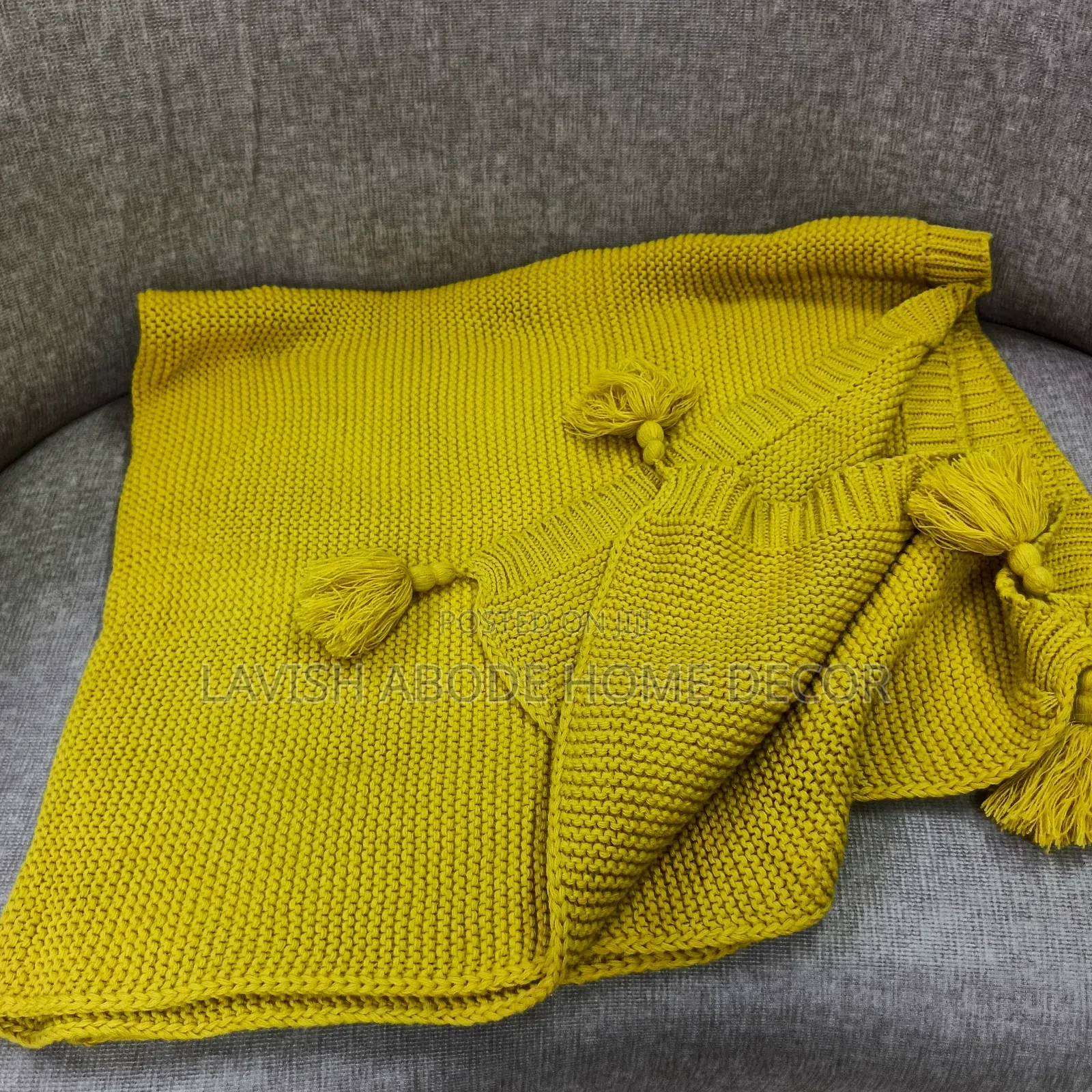 Mustard Yellow Throw Blanket – Elegant Home Décor