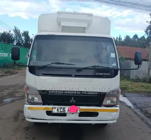 Mitsubishi FE85 Canter