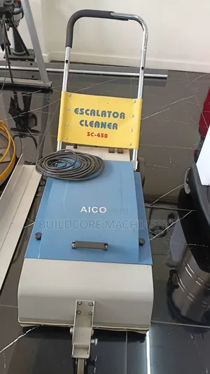 Escalator Cleaner/Commercial Aico Escalator Cleaner