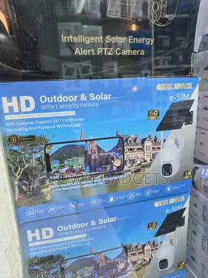 Geek Space Solar Smart Security Camera,