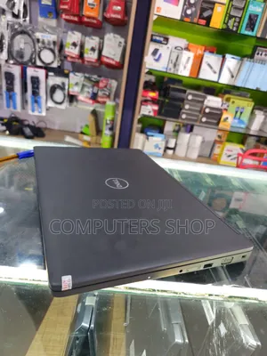 Laptop Dell Latitude 5590 8GB Intel Core i7 SSD 256GB