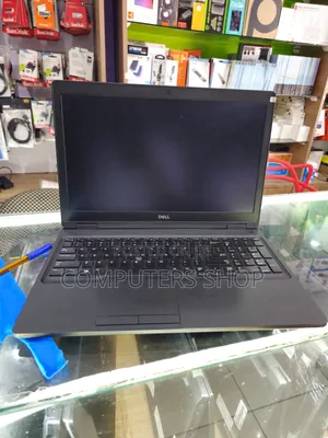 Laptop Dell Latitude 5590 8GB Intel Core i7 SSD 256GB