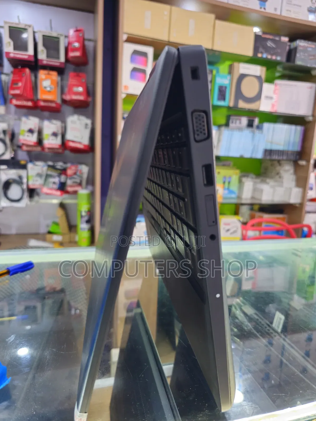 Laptop Dell Latitude 5590 8GB Intel Core i7 SSD 256GB