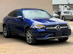 Mercedes-Benz GLC-Class 2019 Blue