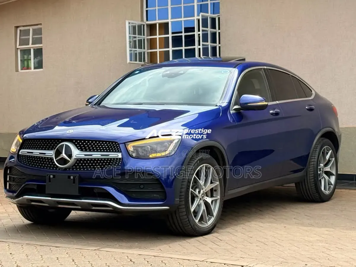 Mercedes-Benz GLC-Class 2019 Blue