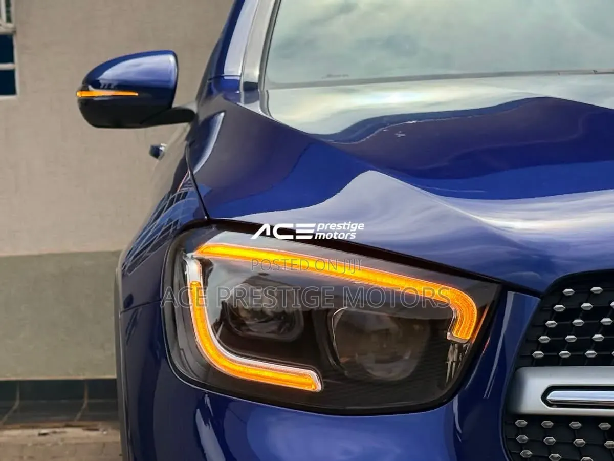 Mercedes-Benz GLC-Class 2019 Blue