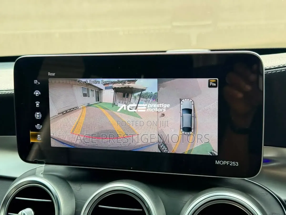 Mercedes-Benz GLC-Class 2019 Blue