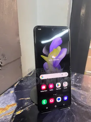 New Samsung Galaxy Z Flip4 256 GB Black