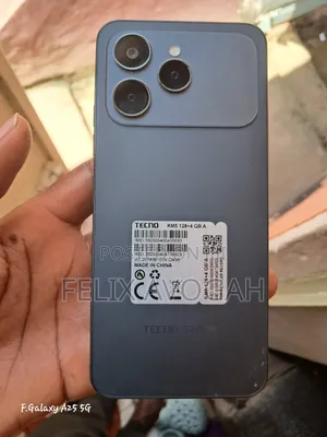 Tecno Spark 40 128 GB Blue