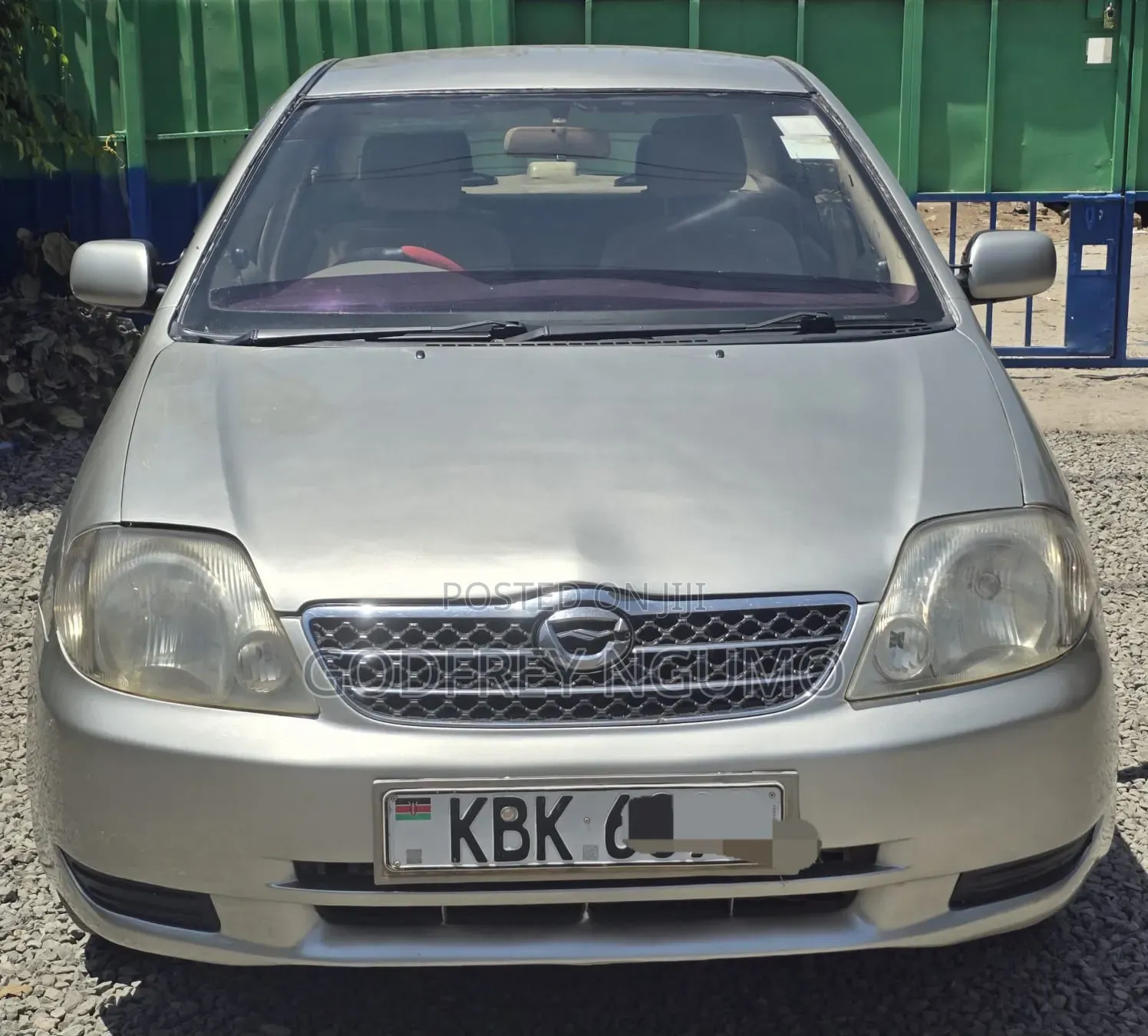 Toyota Corolla 2004 Gold