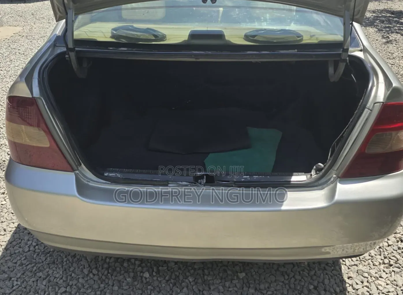Toyota Corolla 2004 Gold