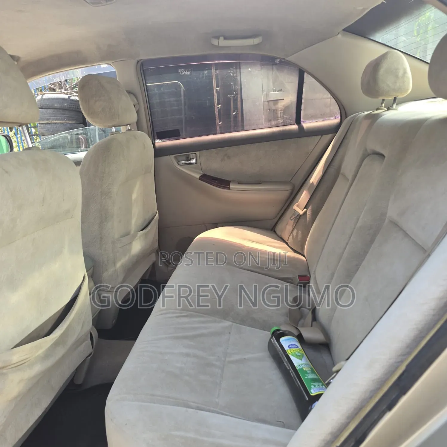 Toyota Corolla 2004 Gold
