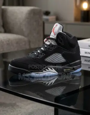 Jordan 5S in Black / Wolf Gray Size 40-46