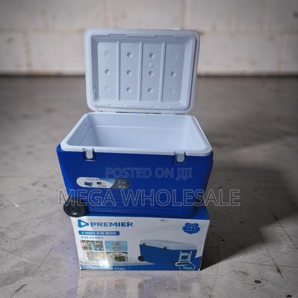 Long Lasting Premier 100L Portable Cooler Box Ice Box Chiller