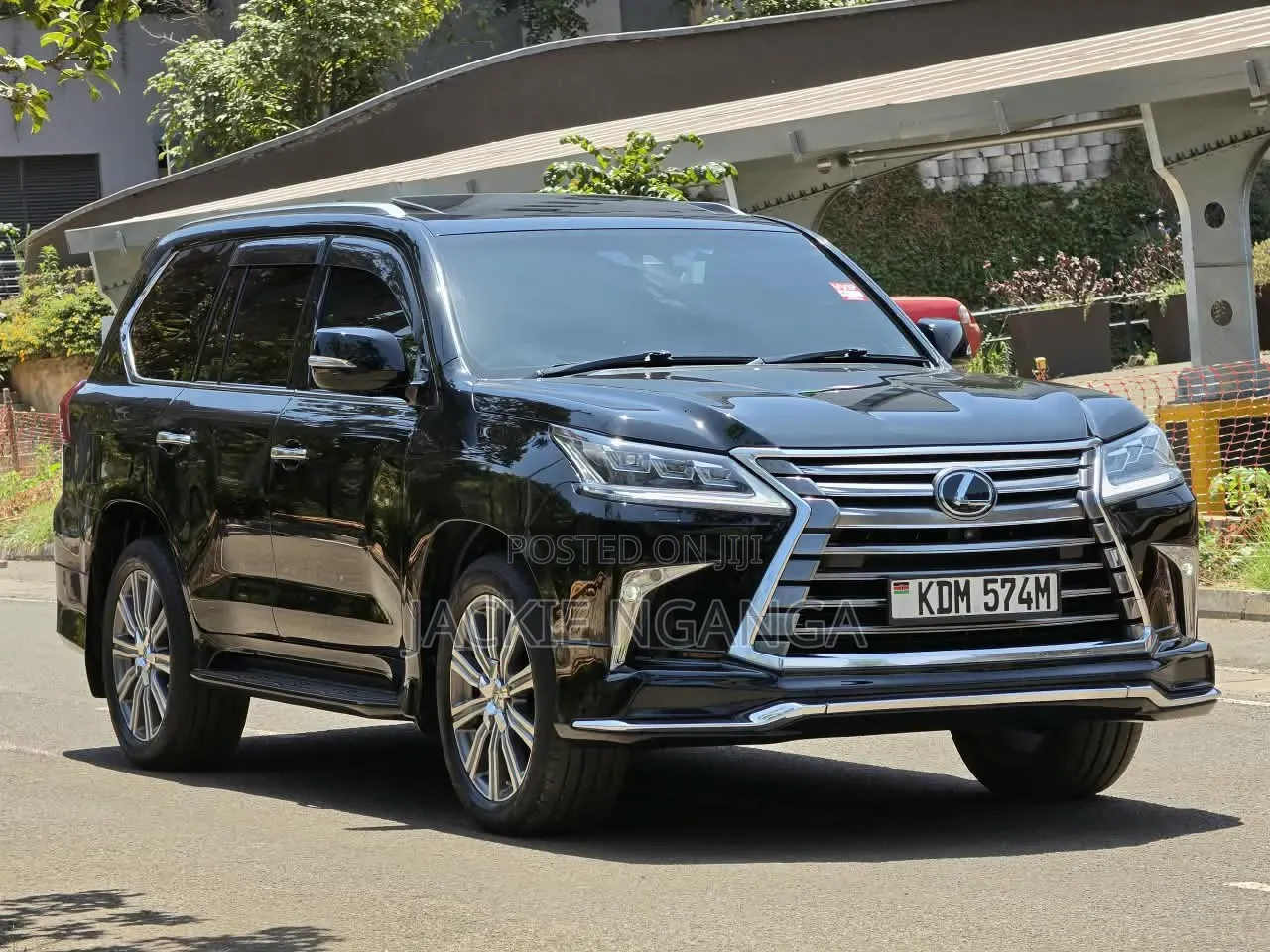 Lexus LX 2016 Black