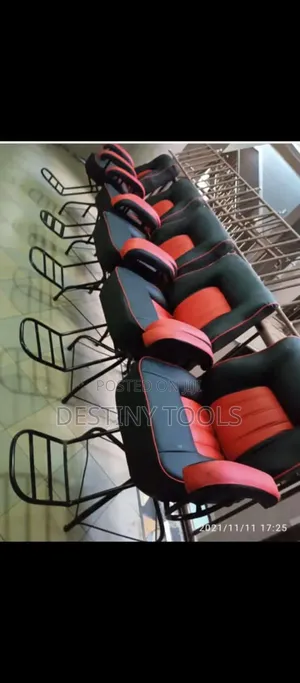 Barber Chair/Seats