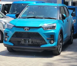 Toyota Raize 2020 Blue