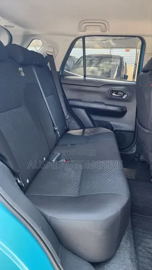 Toyota Raize 2020 Blue