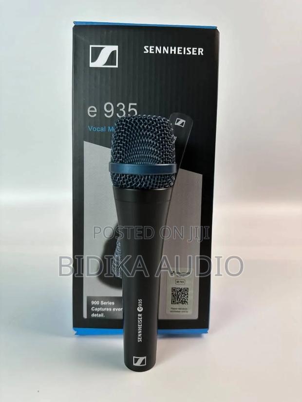 Sennheiser E 935 Cardioid Dynamic Vocal Microphone