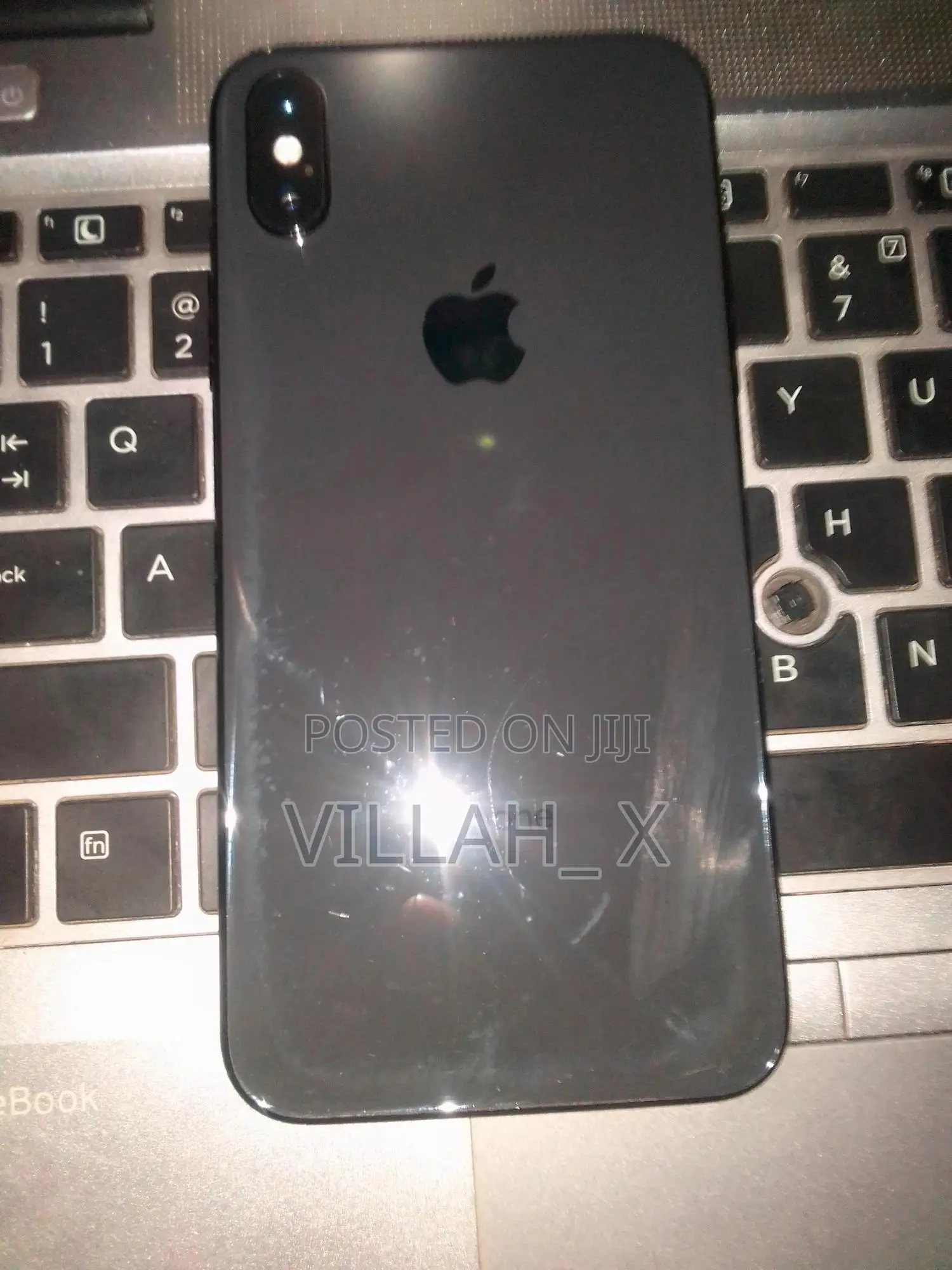 Apple iPhone X 64 GB Gray