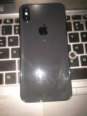 Apple iPhone X 64 GB Gray