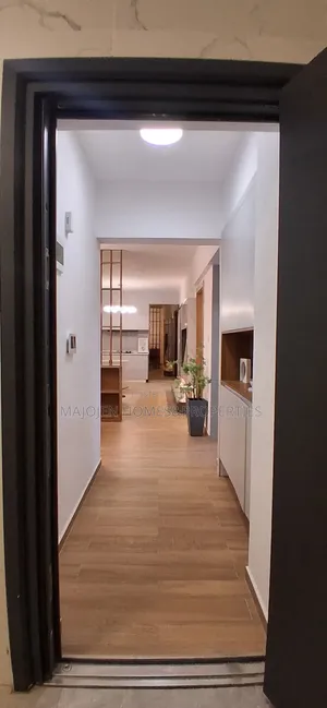 1bdrm Apartment in Valley Arcade for sale