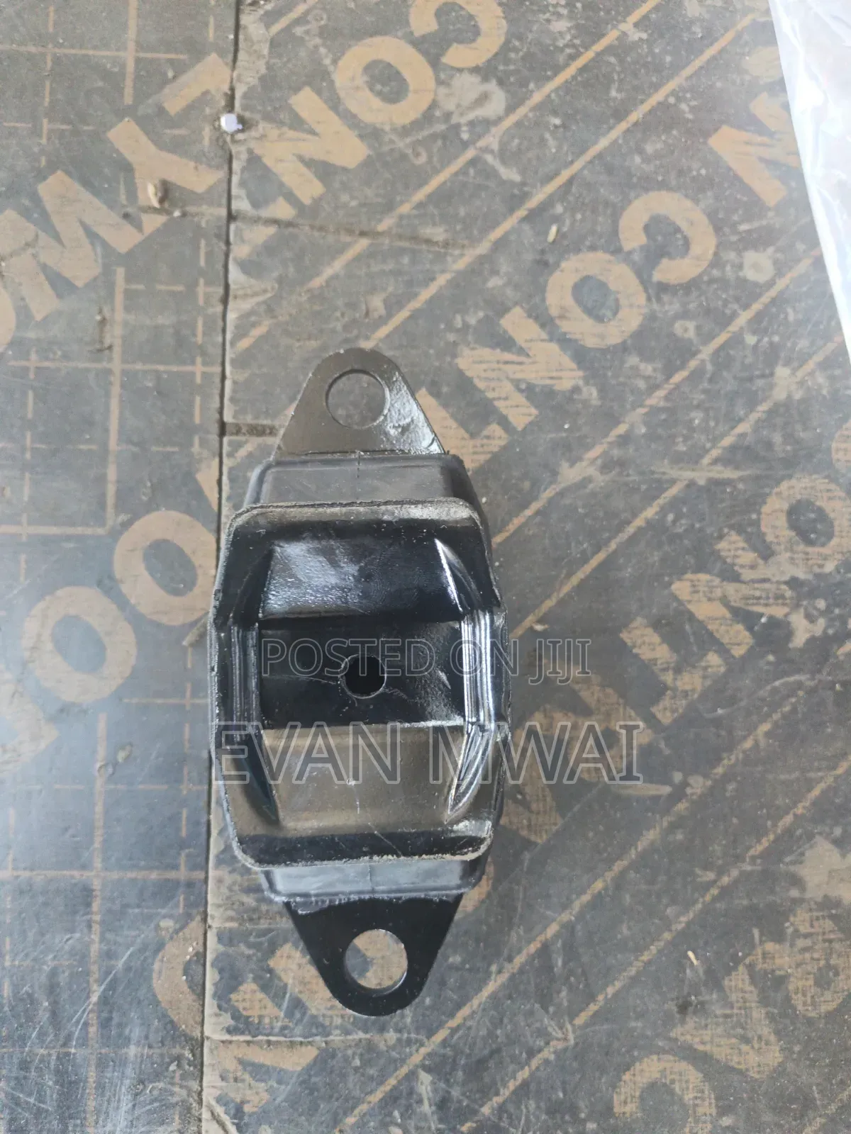 Nissan Note/March 2012 Gearbox Mounting