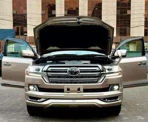 Toyota Land Cruiser 4.6 V8 ZX 2019 Gold