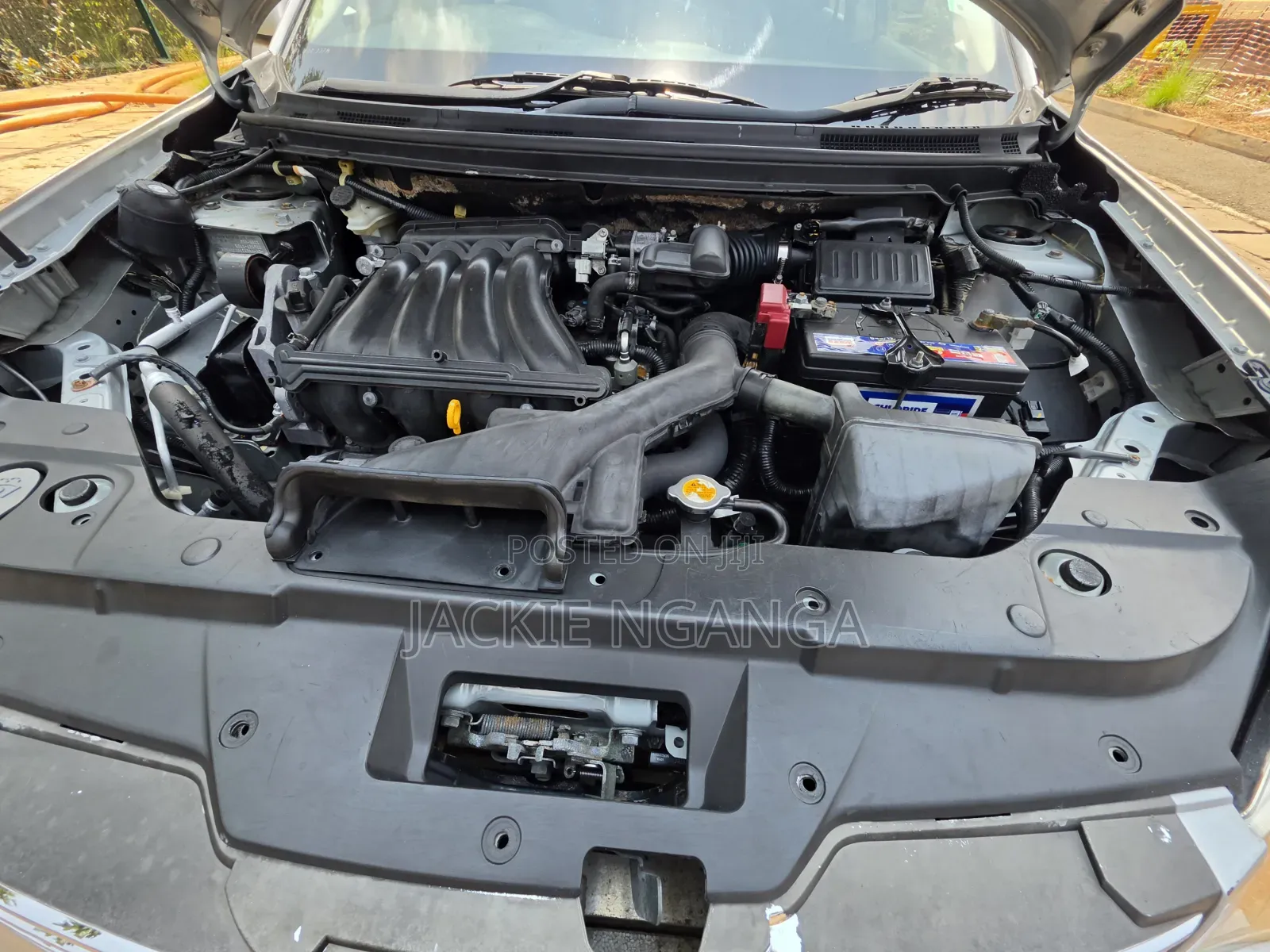 Nissan Bluebird 2012 Silver
