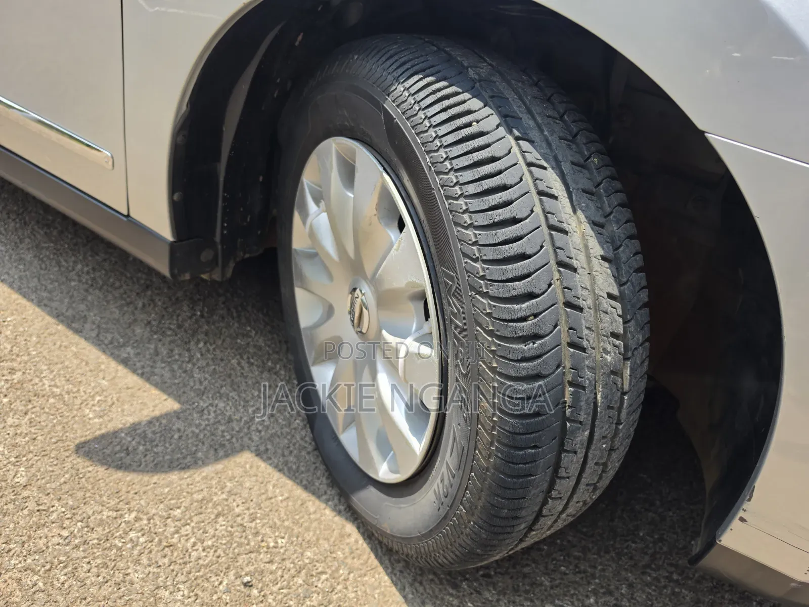 Nissan Bluebird 2012 Silver