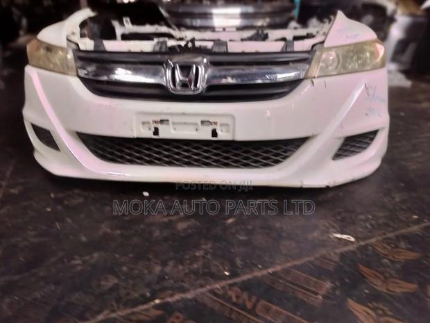 Honda Stream 2010 Nosecut