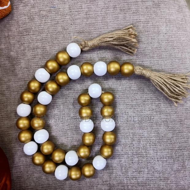 Decorative Garland Beads – Elegant Home Décor Beads