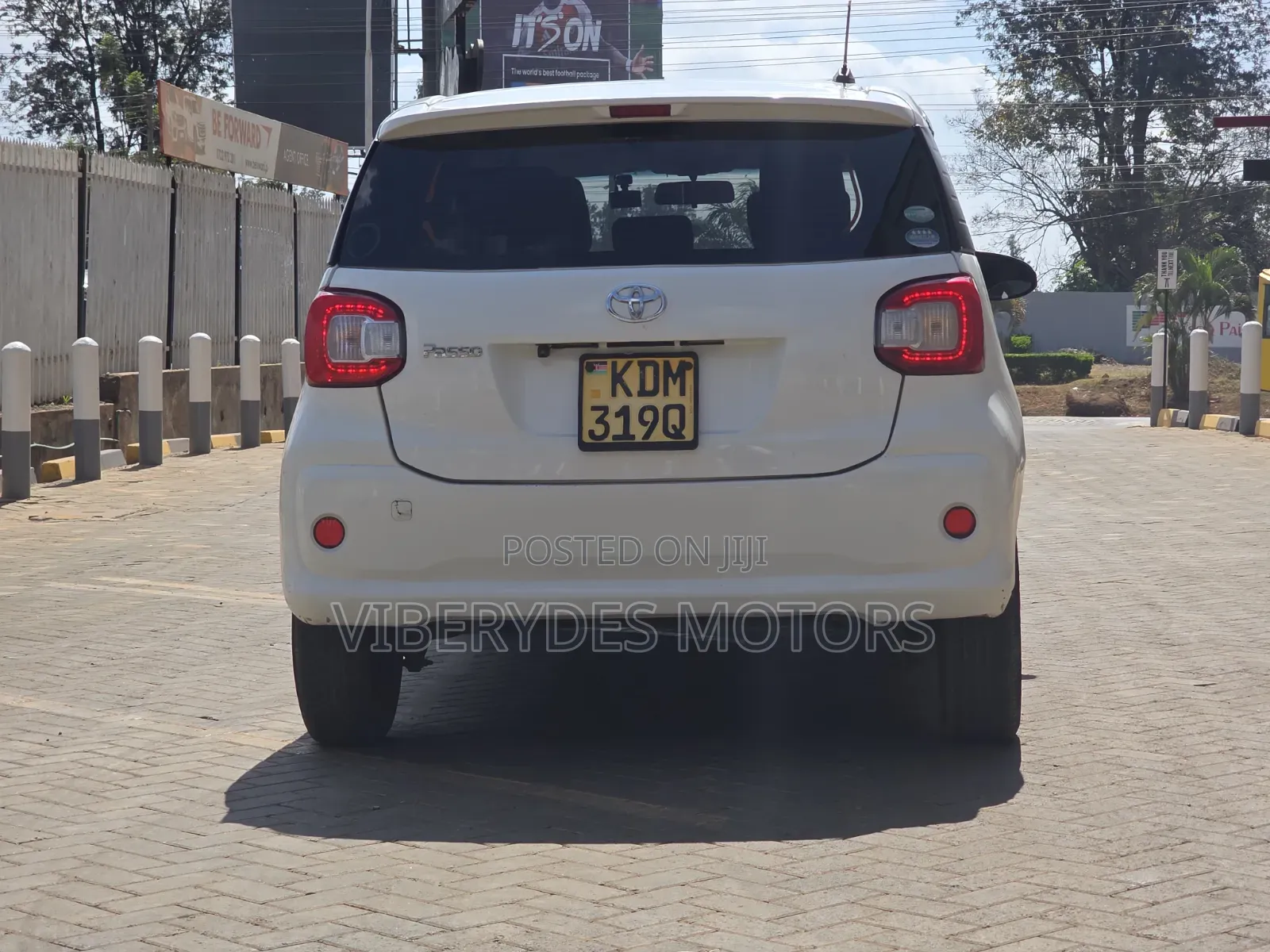 Toyota Passo 2017 White